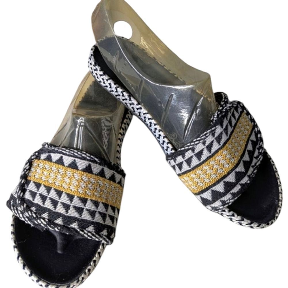 dv Embroidered Yellow & Black Slip On Adjustable Mules Flats Size 9